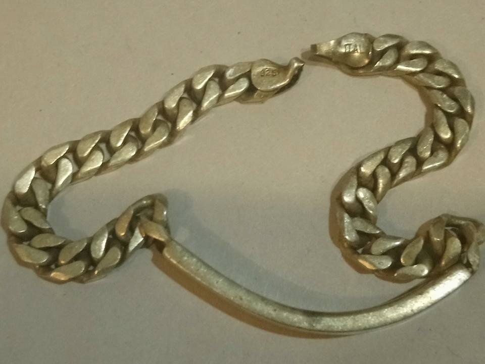 1504595637_silver_bracelet.jpg